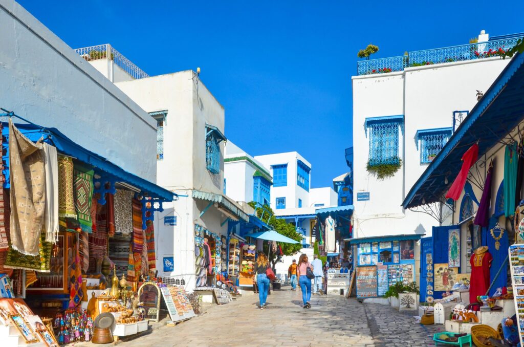 Pourquoi Sidi Bou Saïd attire les touristes ?